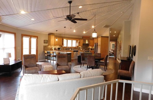 Cloudcroft House | Plenty of space for everyone!