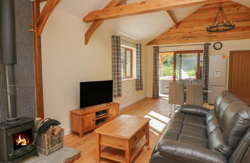 Bleddfa House | Ploony Hill Cabin