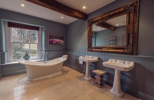 Lupton Hotel | Plough Inn