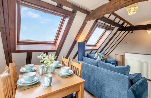 Colchester House | Plover - Uk48174