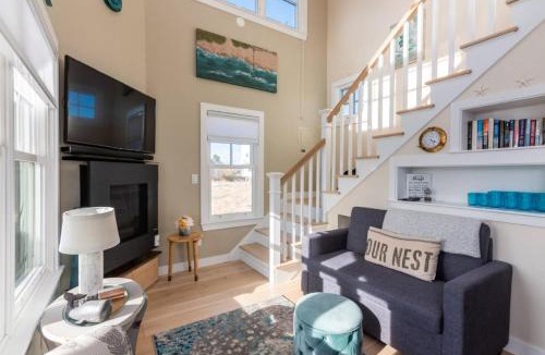 Newburyport House | Plovers Nest