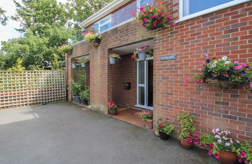 Longford Cottage | PLUM HILL STUDIO, with a garden in Oswestry