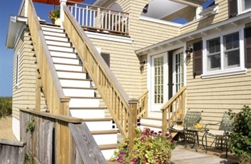 Newbury Cottage | Plum Island - Charming 2 BR Cottage by the Sea