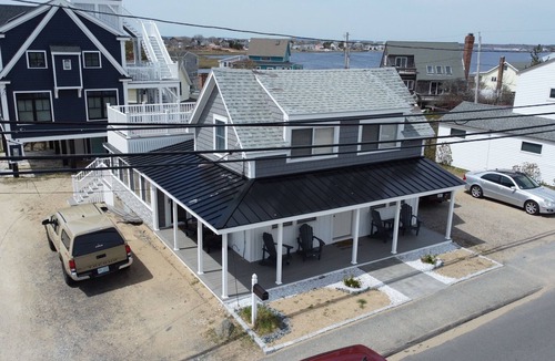 Newbury House | Plum Island Chic Cottage-Steps to Beach!n