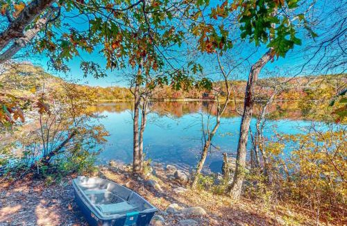 West Barnstable House | Plum Paradise