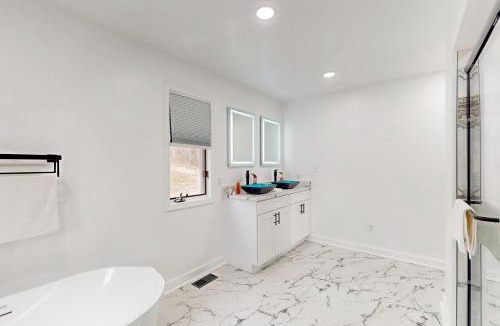 Bumpass House | Plum Paradise