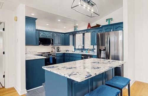 Bumpass House | Plum Paradise