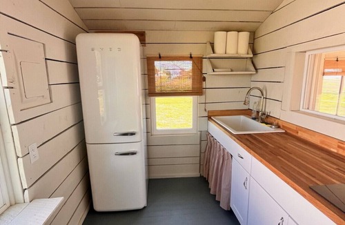 Barstow House | Plum Point Cottage #21