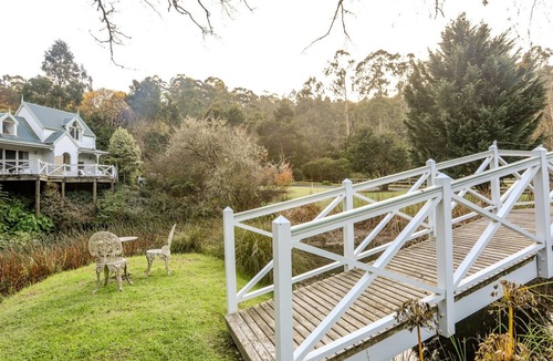 Apollo Bay Cottage | Plum Tree Cottage - Apollo Bay