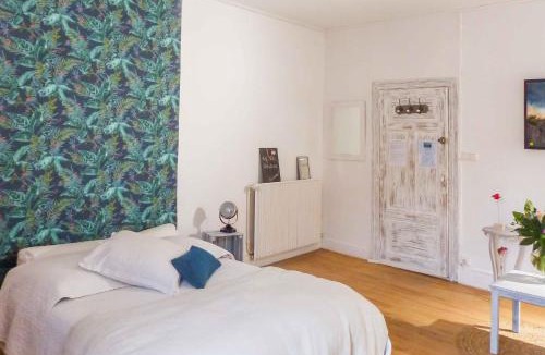 Montdragon Bed & Breakfast | Plume Et Pinceau