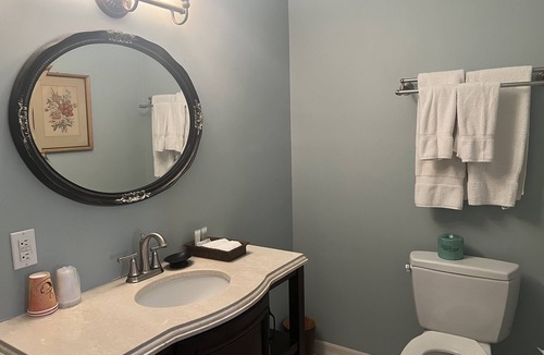 Plumsteadville Hotel | Plumsteadville Inn