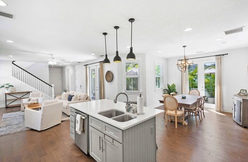 St. Augustine House | Plunge Pool, Pack N Play, BBQ, Walk Downtown