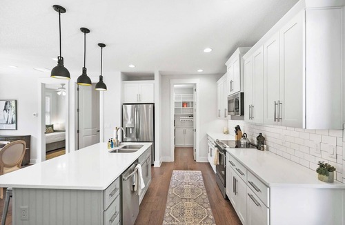 St. Augustine House | Plunge Pool, Pack N Play, BBQ, Walk Downtown