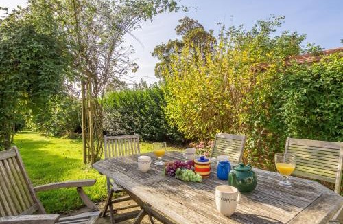 Deepdale House | Plunketts Cottage