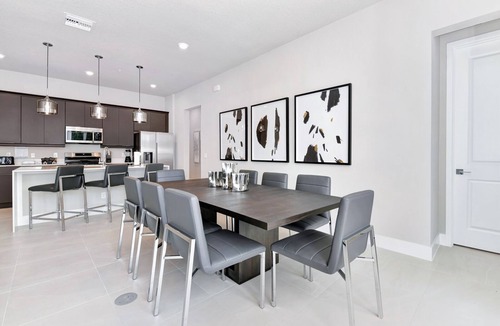 Reunion Hotel | Plush Condo Escape near Disney with Resort & Waterpark Access - B44-139