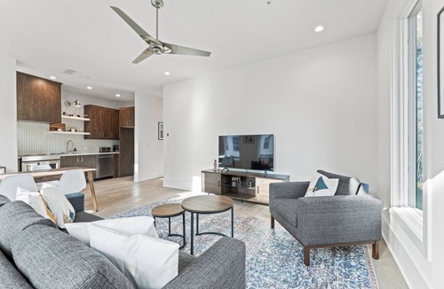 Chattahoochee Hills Condo | Plutus' Playhouse