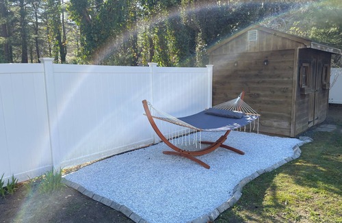 Cedar Bushes House | Plymouth Home, Pond and Private Beach Access