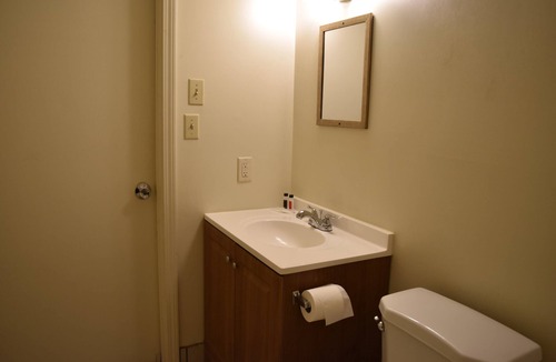 Terryville Hotel | PLYMOUTH MOTOR LODGE