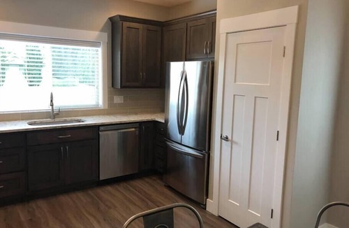 Sedro-Woolley Condo | PNW Modern Town House, Unit A