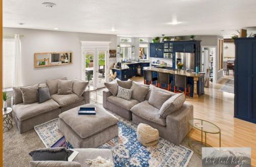 Philomath House | PNW Red Tail Ridge