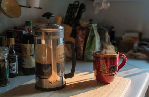 Darrington House | PNW River Cabin Hot Tub Firepit Fireplace