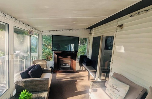 Pocono Mountain Lake House | Poconos Retreat