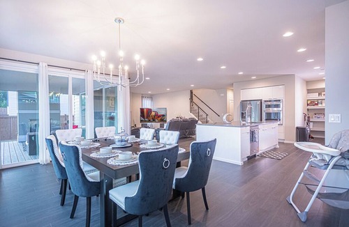 Port Orchard House | PO3: Novelty Villa: