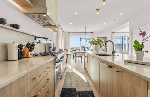 Cataumet House | Pocasset Oceanfront: Beach, Hot Tub & Fire Pit!