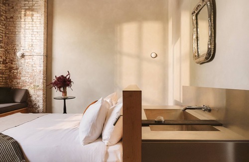 Hudson Hotel | Pocketbook Hotel and Bath