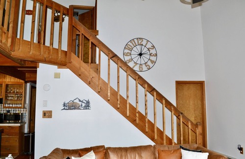 Bushkill House | Pocono cabin where the host thought of everything, so you don’t have to!