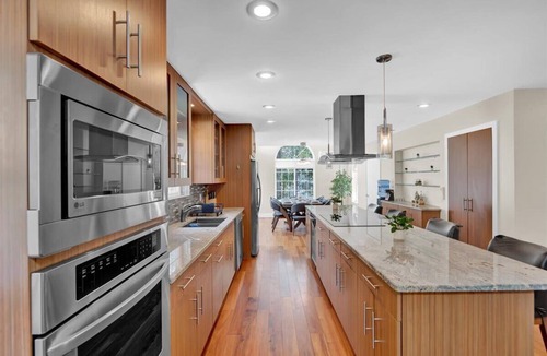 Tannersville House | Pocono Dream: Theater, Games & Luxury Stay