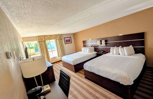 Delaware Water Gap Hotel | Pocono Inn & Banquet