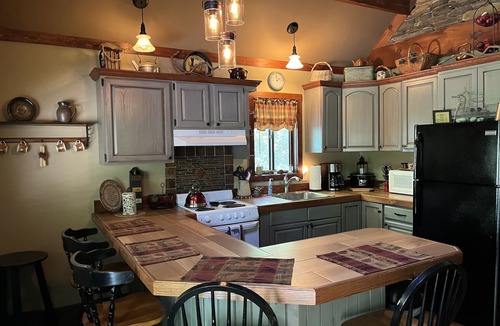 Jim Thorpe Cabin | Pocono Mountain Retreat