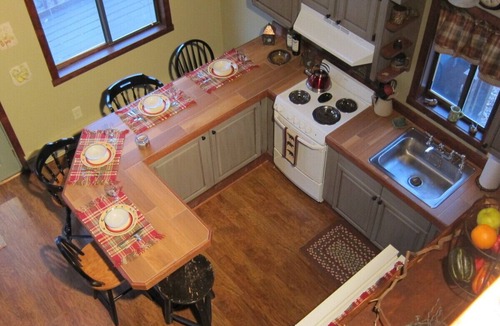 Jim Thorpe Cabin | Pocono Mountain Retreat