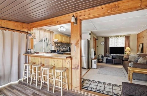 East Stroudsburg Cabin | Pocono private retreat