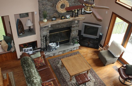 Lake Ariel House | Poconos Lakefront Home-Amazing sunset/views FULL WEEK RENTALS ONLY No Hot tub!