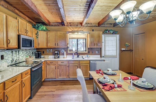 Lake Ariel House | Poconos Retreat in The Hideout Lake Community!