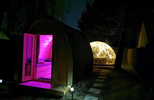 Pruniers-en-Sologne Ski Chalet | Pod Atypique Sologne 3 - Spa