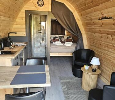 Rainville Cabin | Pod Charme