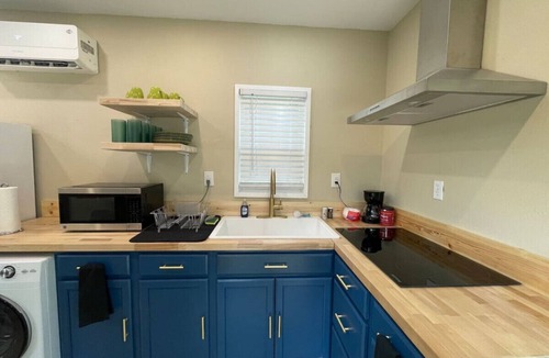 Nacogdoches House | Pod in the Piney Woods