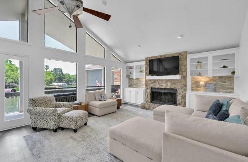 Walden on Lake Conroe House | Poe Drive