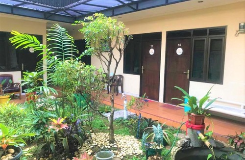 Baranangsiang House | Poetri Guest House Syariah near Kebun Raya Bogor