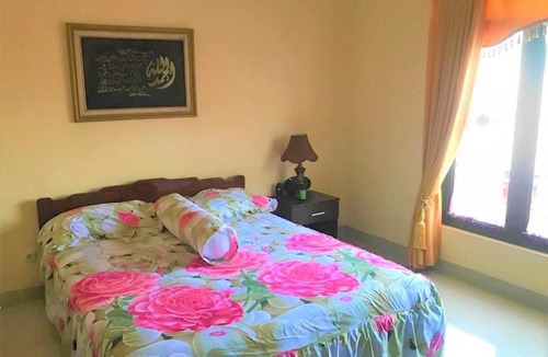 Baranangsiang House | Poetri Guest House Syariah near Kebun Raya Bogor