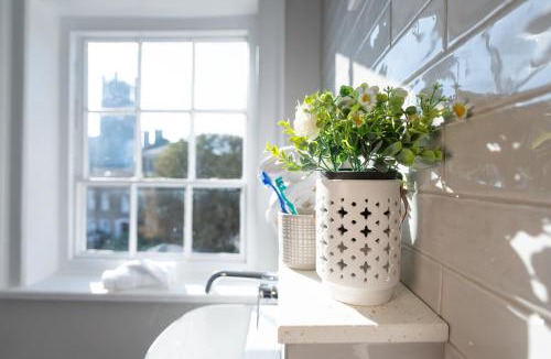 Ely Apartment | Poets 24