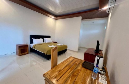 Labuhan Lombok Hotel | Pohon Purba Resort & Restaurant