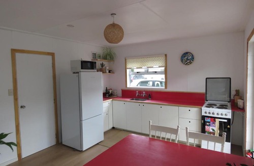 Ngunguru House | Pohutukawa Bach