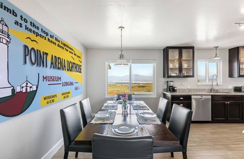 Point Arena House | Point Arena Lighthouse - Assistant Keeper's House 4