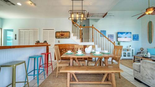 Sand Point House | Point Break by AvantStay