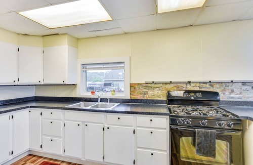 Kent House | Point Breeze Vacation Rental, Walk to Lake Ontario