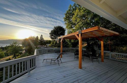 Lyle House | Point Lyle